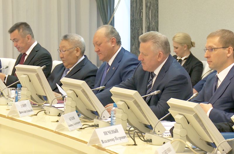 Губернаторы ДФО