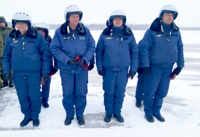 Восемь летчиков на четырех Су-34 из Хурбы вернулись из Сирии с победой! Фото: Константин Яниев