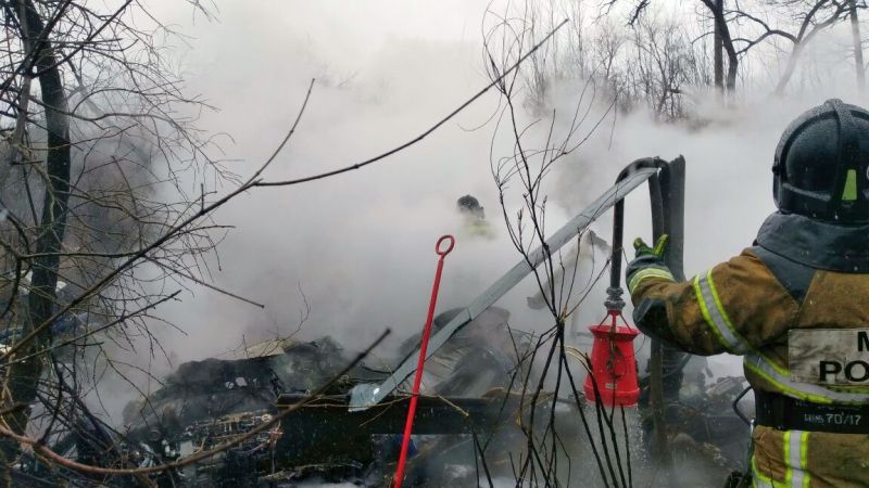 В Хабаровске упал Ми-8. Фото ДВРПСО МЧС России