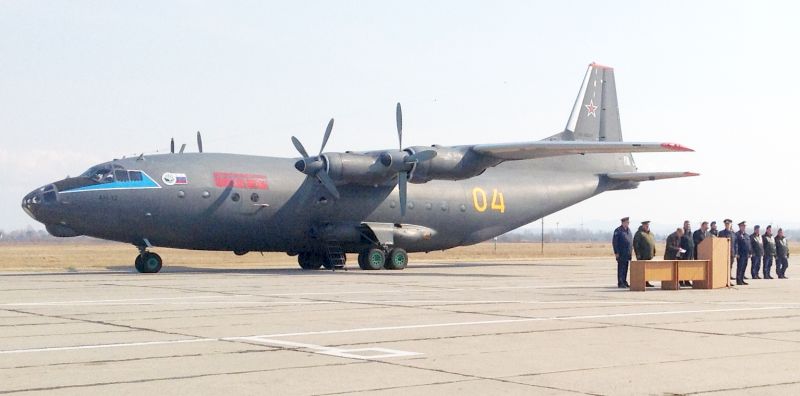 Торжественная встреча Ан-12 состоялась на военном аэродроме «Центральный» в Хабаровске.