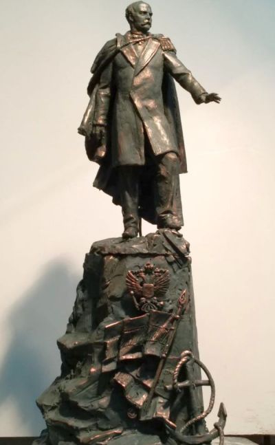 Макет памятника адмиралу Невельскому