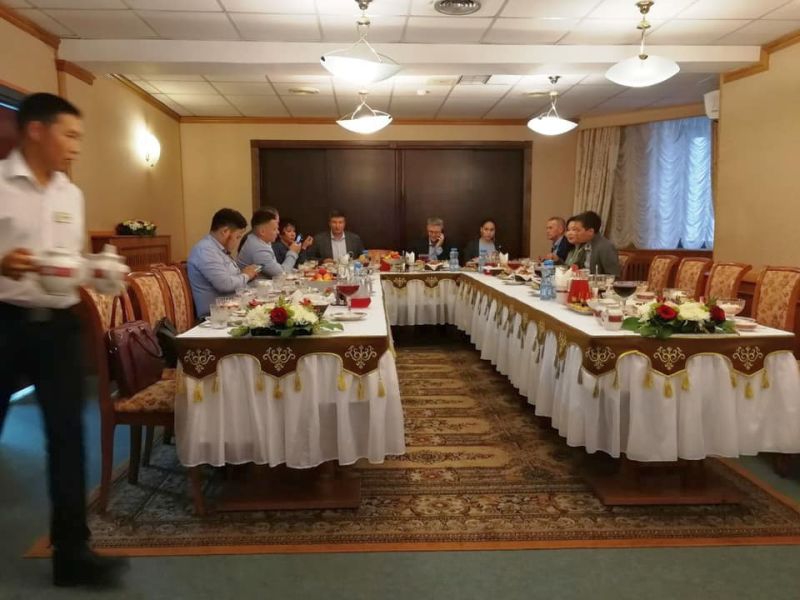 Неделовой завтрак с Владимиром Солодовым