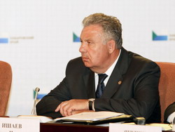 В. Ишаев (нажмите, чтобы увеличить)