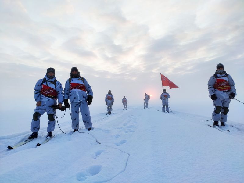 Сейчас маршрут спортсменов проходит по территории Иркутской области
