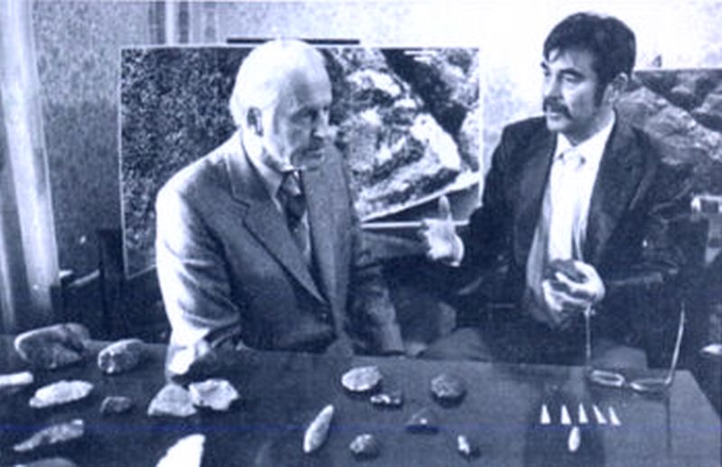 Юрий Мочанов (справа) и Тур Хейердал.