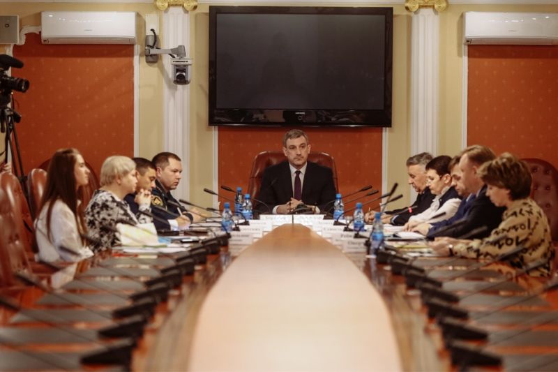 Василий Орлов провел экстренное совещание по пожару в кардиоцентре Благовещенска