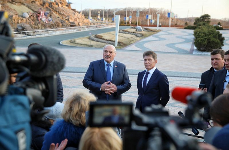 Александр Лукашенко заявил о желании посетить ВЭФ-2022 во Владивостоке