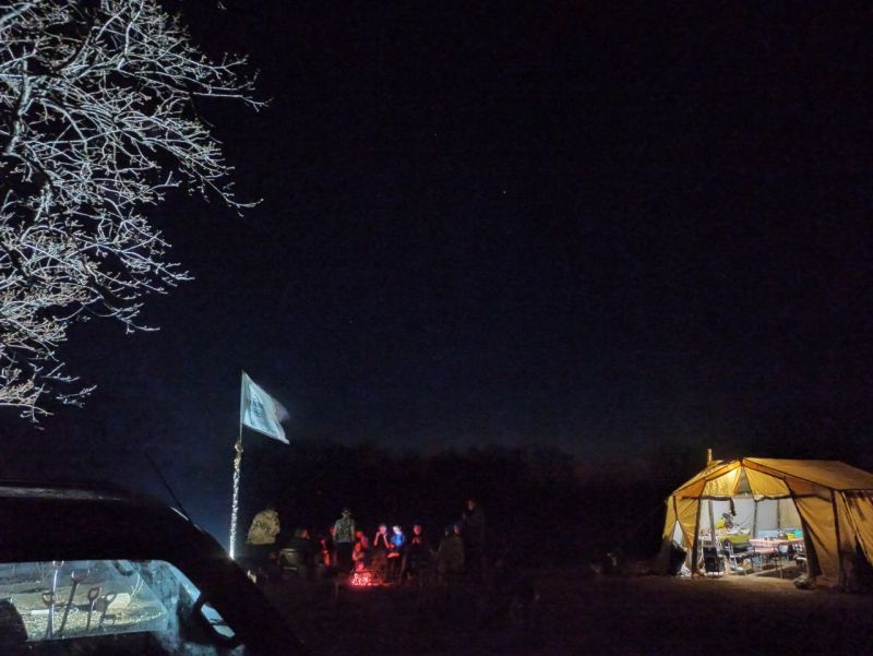 Лагерь поисковиков