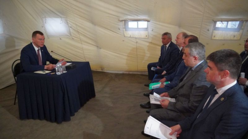 Михаил Дегтярев провел выездное совещание по реализации флагманского проекта «Дом дальневосточника»