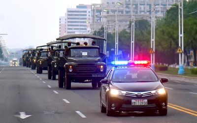 Экстренно направлены бойцы военно-медицинской службы КНА во все пункты поставки медикаментов в столице.