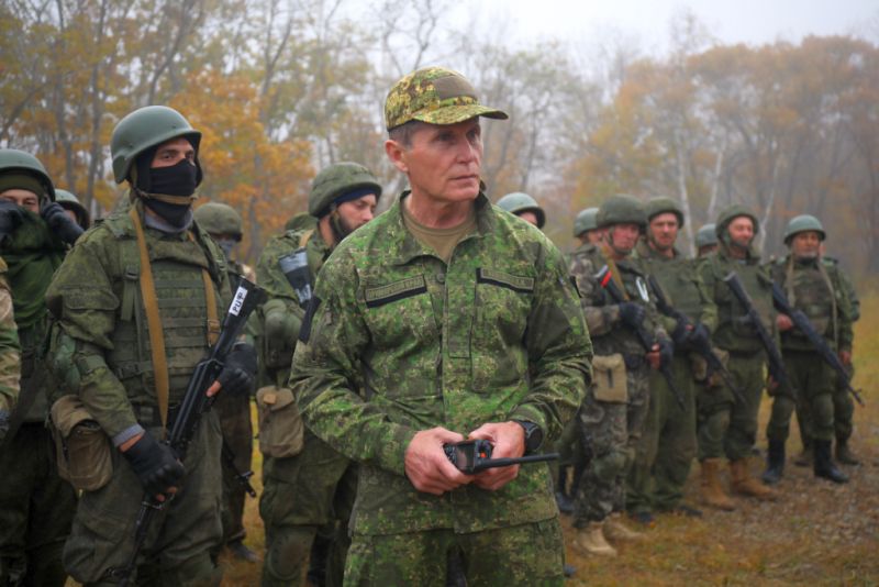 Олег Кожемяко передал партию спецсредств приморскому отряду «Тигр»