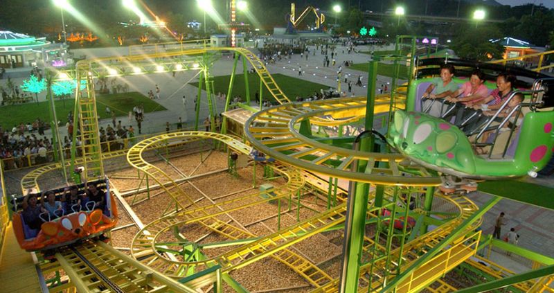 Вечер в Народной парковой зоне «Рынра». Веселые голоса, светлые улыбки.