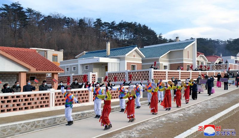 Радость сельских тружеников от новоселья