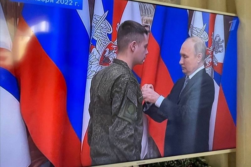 Звезду Героя России Тимофею Матвееву вручил лично Президент РФ Владимир Путин