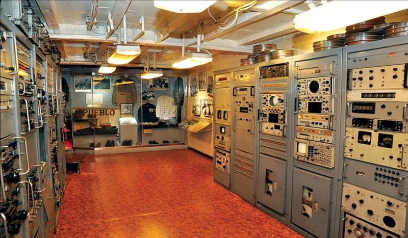 На корабле «Пуэбло», непосредственно направленном ЦРУ США, было установлено точное разведывательное оборудование.
