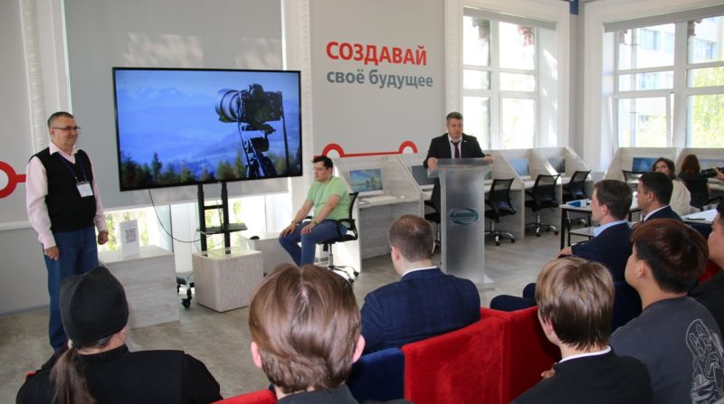 В ДВГУПС наградили победителей международного межвузовского фотоконкурса