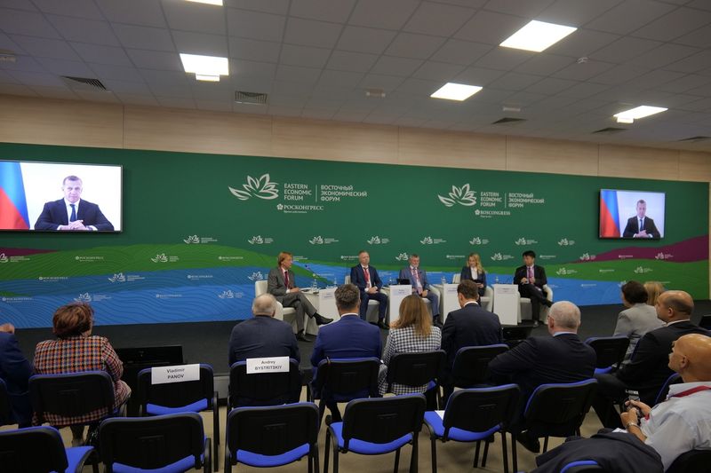 Полпред в ДФО Юрий Трутнев принял участие в международном дискуссионном клубе «Валдай»