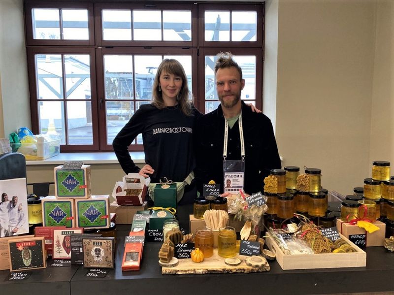 Мед из Еврейской автономии презентуют на продуктовой ярмарке ВДНХ