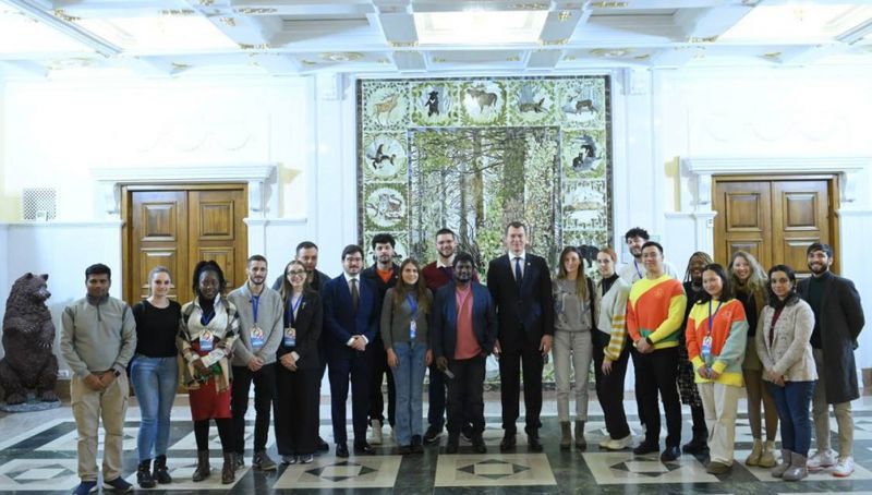 Михаил Дегтярев встретился с участниками делегации Всероссийского фестиваля молодежи-2024