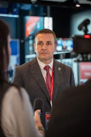 Дмитрий Демешин