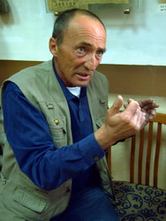 Директор музея Виктор Мороков (нажмите, чтобы увеличить)