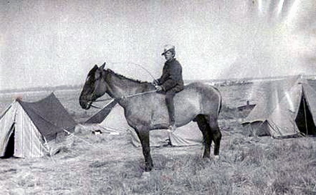 На фото Василий Баранников - будущий заместитель Министра                    Правительства Хабаровского края