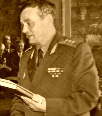 В. Новожилов, генерал-полковник, командующий (январь 1989 г. — 28 апреля 1992 г.) войсками Дальневосточного военного округа