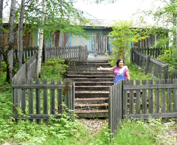 Школу в Шахтинском забили и закрыли