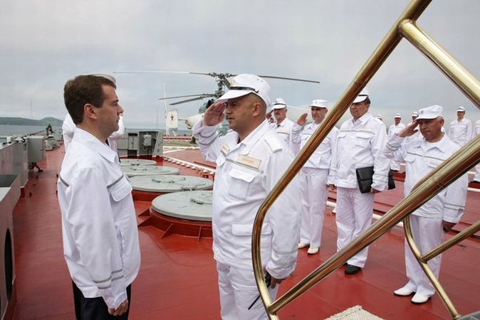 Д. Медведев