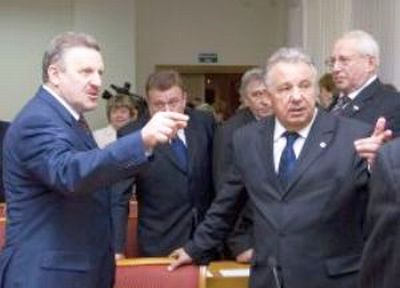 В. Шпорт, В. Ишаев