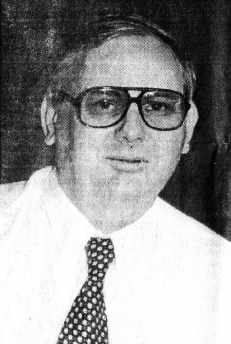 Б. Резник, 1999 г.