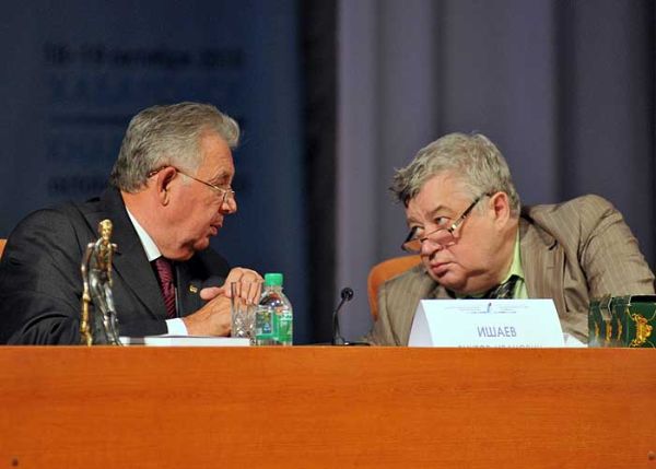 Виктор Ишаев и Всеволод Богданов