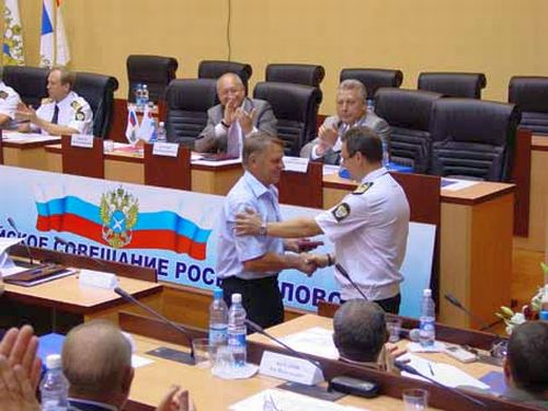 Четыре дня на Камчатке проведут начальники всех территориальных и бассейновых управлений ФАР и директоры научных институтов рыбной отрасли России