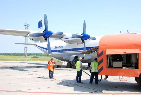 Заправка Ан-12