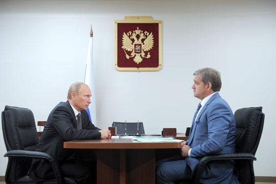 Председатель Правительства Российской Федерации В.В.Путин провёл рабочую встречу с губернатором Приморского края С.М.Дарькиным