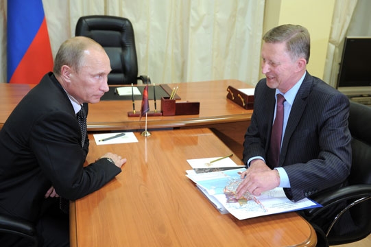 Председатель Правительства Российской Федерации В.В.Путин провёл рабочую встречу с заместителем Председателя Правительства Российской Федерации С.Б.Ивановым