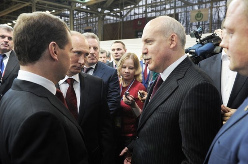 Официальный сайт премьер-министра РФ Путина В.В. (http://premier.gov.ru/events/news/17249/)