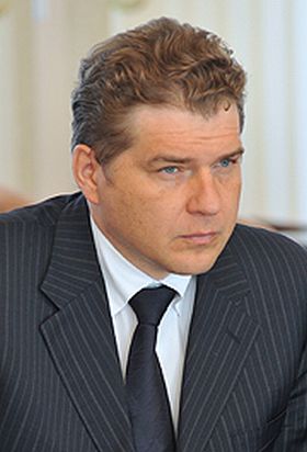 Куда смотрит заместитель председателя правительства края - министр сельского хозяйства и продовольствия Хабаровского края С. Гоманюк?