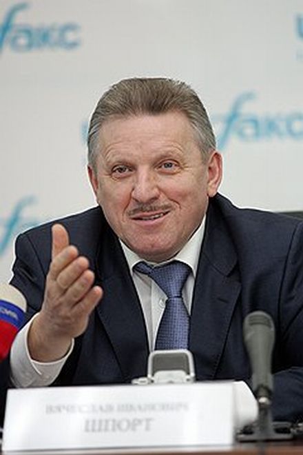 Ответ Вячеслава Шпорта на вопрос премьера исчез из пресс-релиза краевых властей. Фото: Евгений Переверзев /  Коммерсантъ