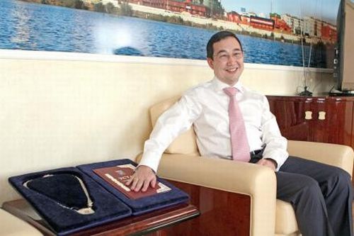 Айсен Николаев