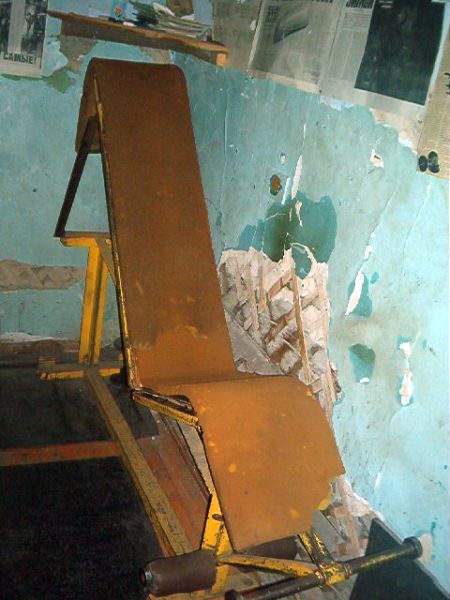 В таких залах тренировались будущие чемпионы Высокогорного