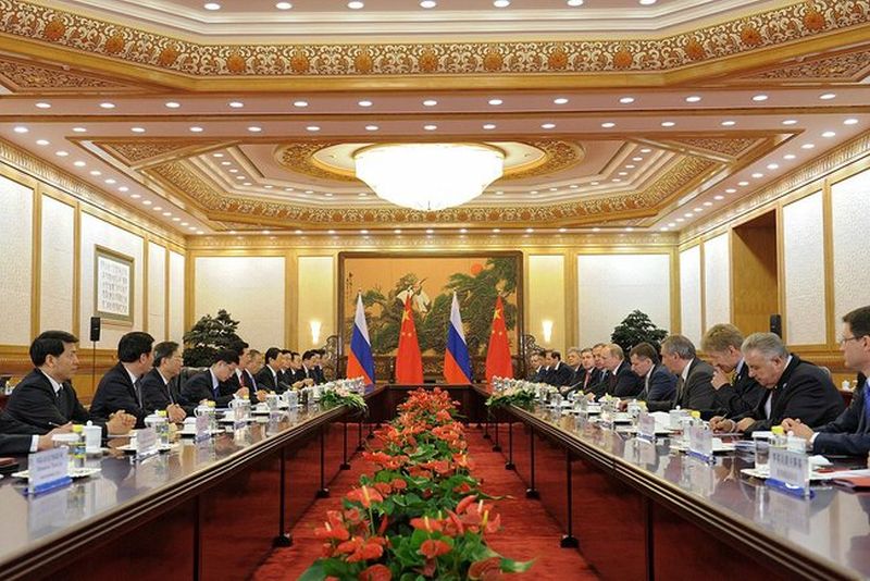 Российско-китайские переговоры в расширенном составе