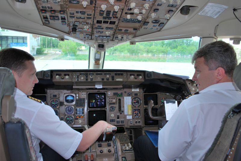 Летим до Внуково, земляки?