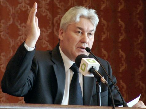 Отставку Виктора Корякина приняли