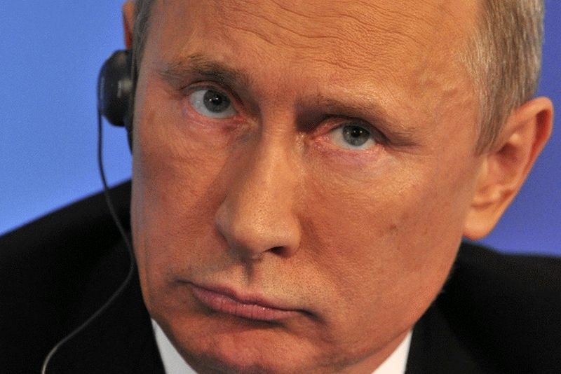 9 сентября 2012. Президент России Владимир Путин отвечает на вопросы журналистов на пресс-конференции по итогам форума АТЭС.Фото: Рамиль Ситдиков