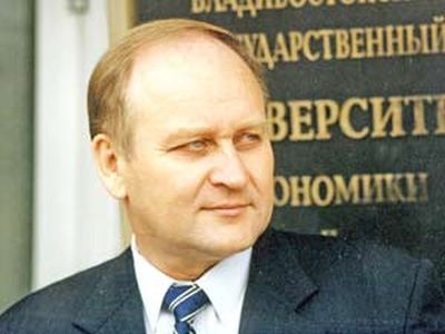 Ректор ВГУЭС Геннадий Лазарев